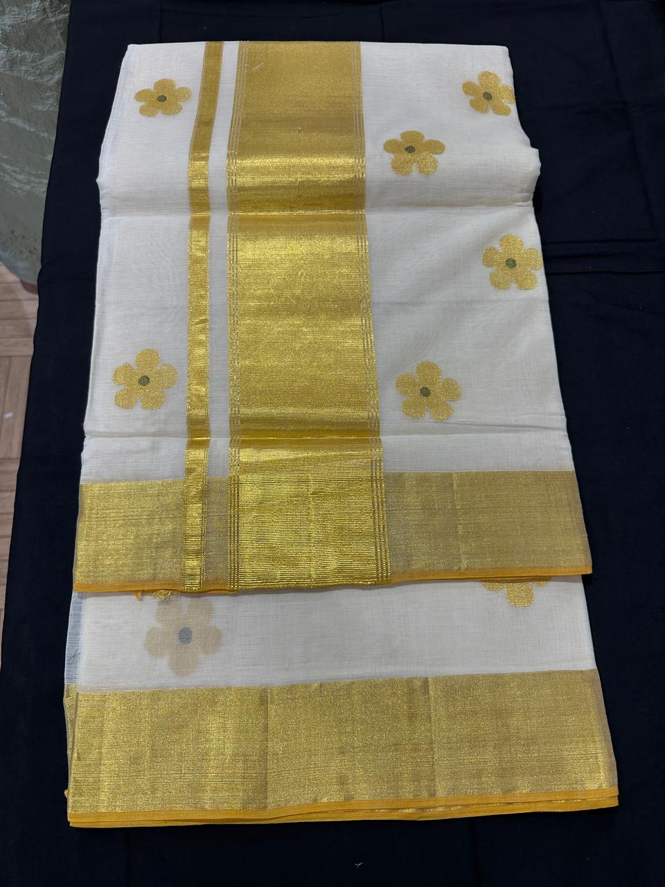 Premium Handloom Kerala Floral Design Saree