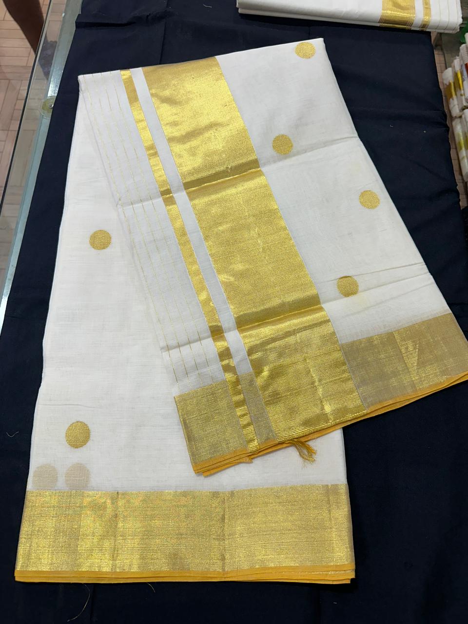 Premium Handloom Kerala Polka Dots Saree
